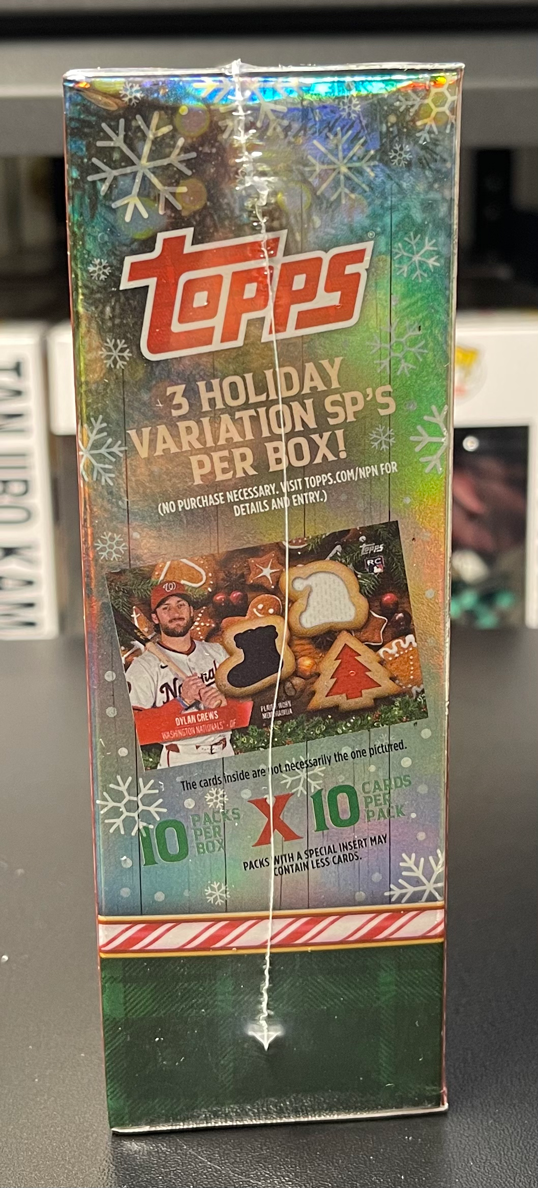 2025 Topps Holiday Baseball Mega Box - MLB Trading Cards image 5