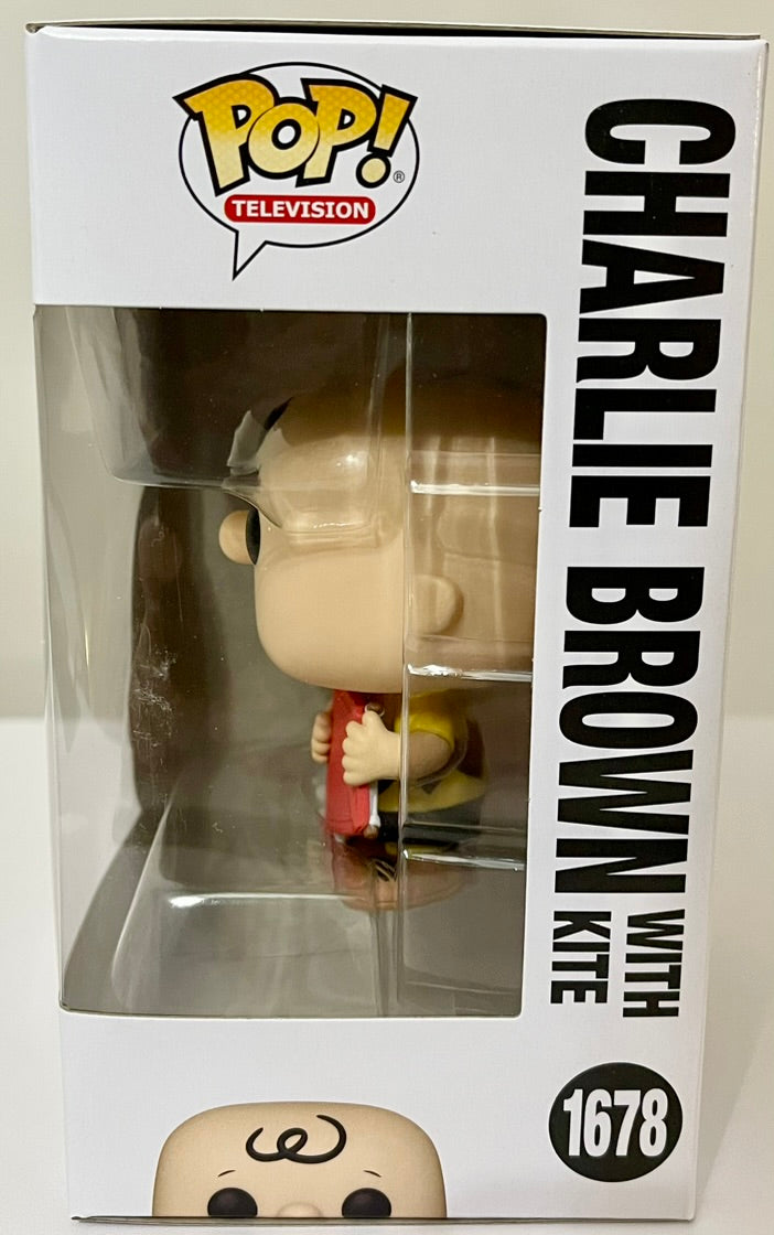 Peanuts Charlie Brown with Kite Funko Pop Vinyl Figure #1678 image 4