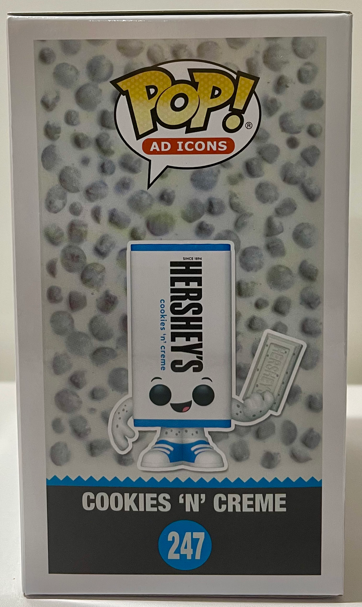 Hershey's Cookies 'N' Creme Funko Pop Vinyl Figure #247 image 3