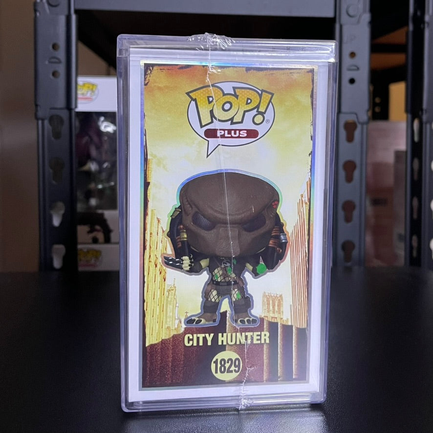 Funko Pop! Plus Predator 2 ROYALTY City Hunter (Sliced Arm) LE 3500 /w Protector image 1