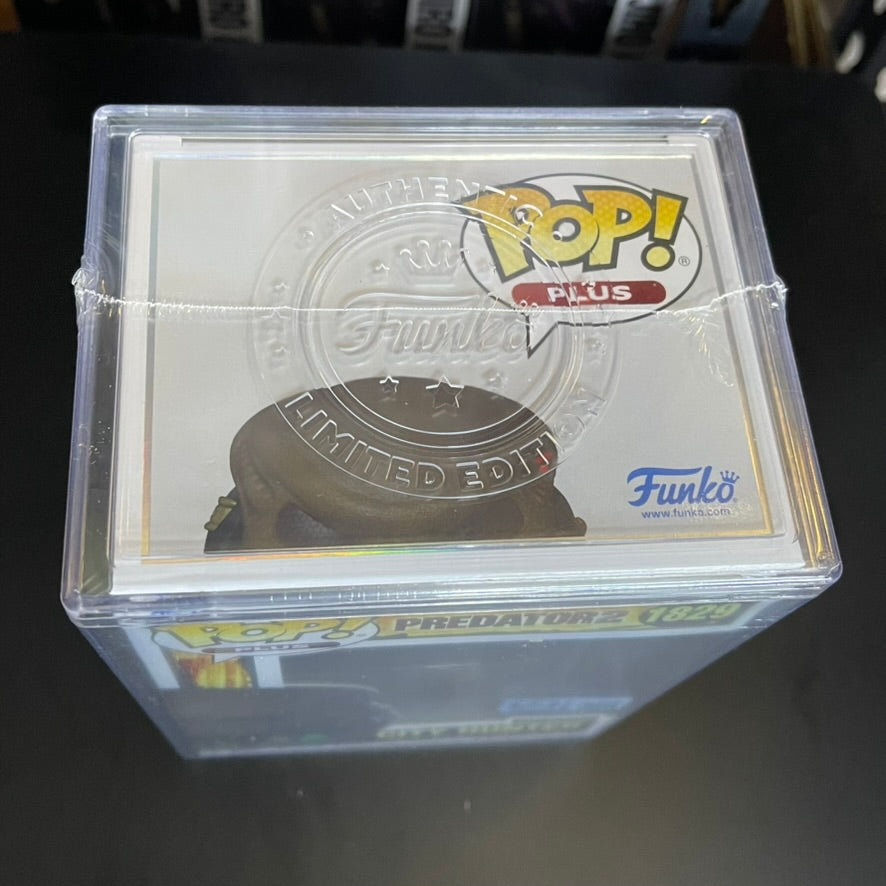 Funko Pop! Plus Predator 2 ROYALTY City Hunter (Sliced Arm) LE 3500 /w Protector image 4