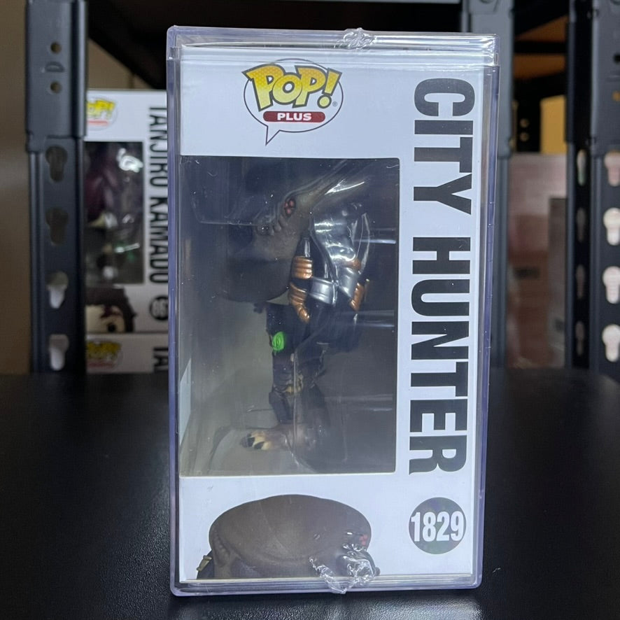 Funko Pop! Plus Predator 2 ROYALTY City Hunter (Sliced Arm) LE 3500 /w Protector image 3